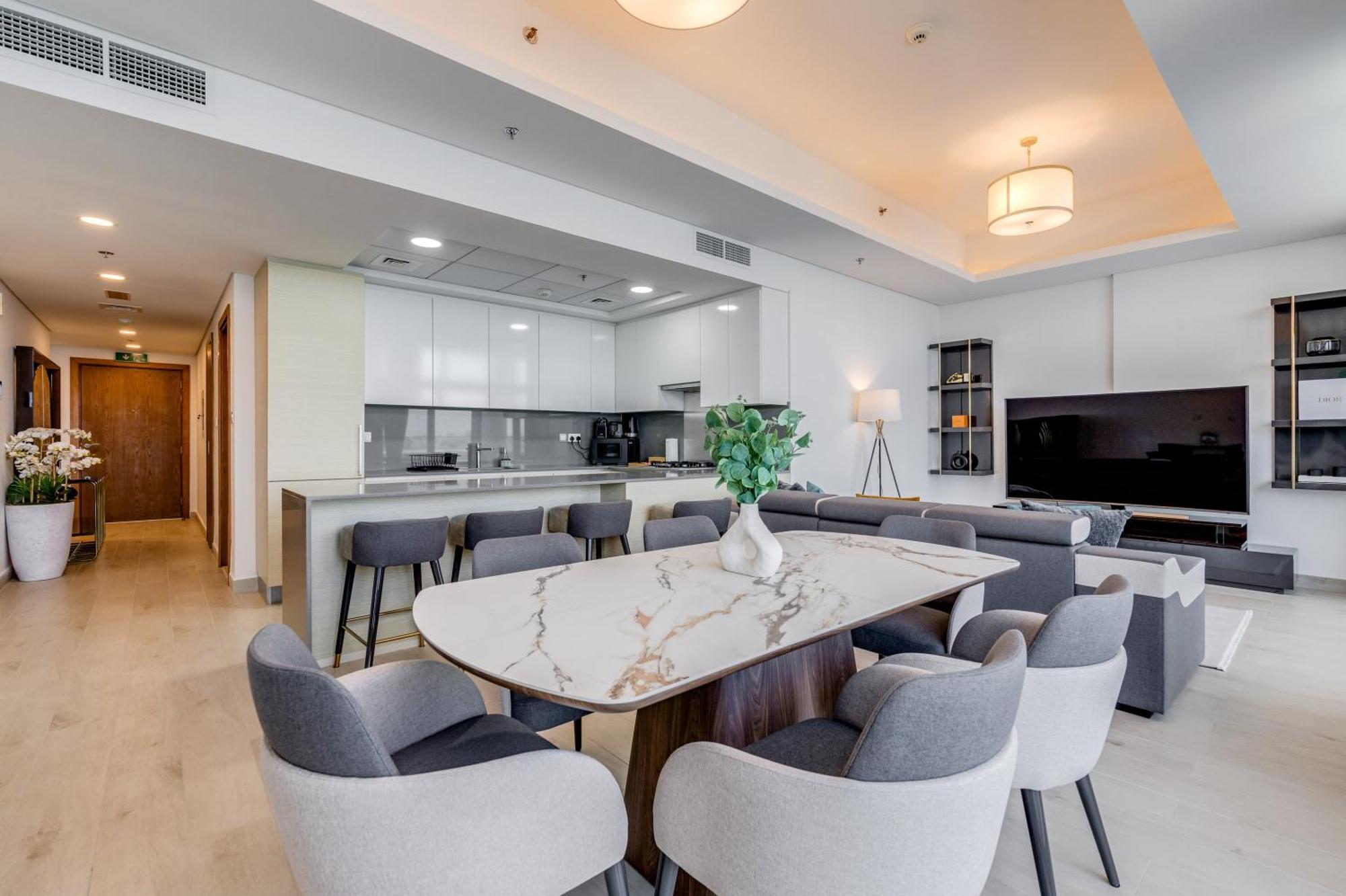 Luxury Azizi Mina Beachfront Apartments Dubai Exterior photo
